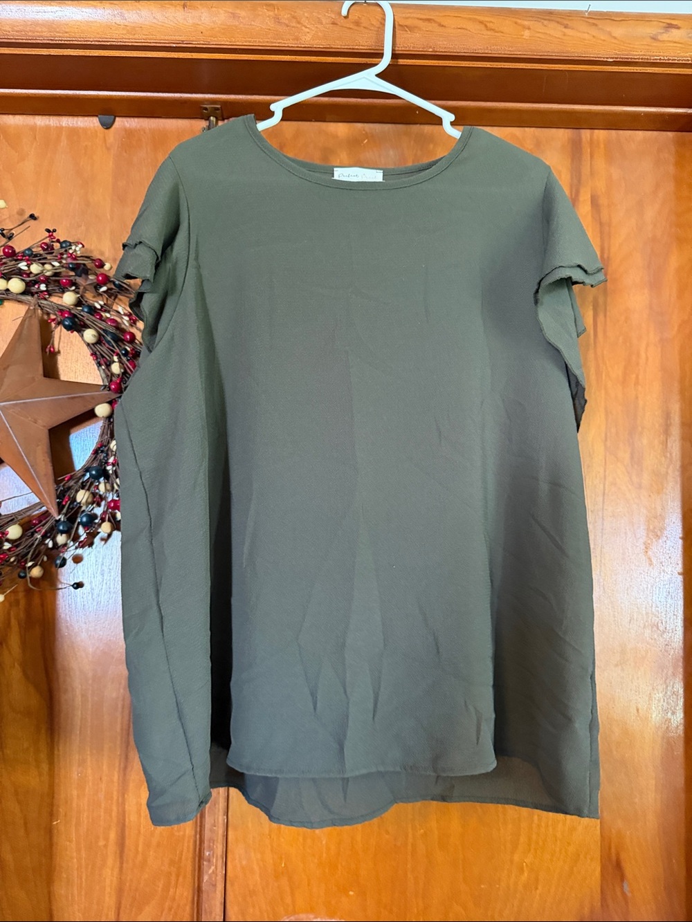 Women's Olive Short Sleeve Ruffle-Trim Blouse